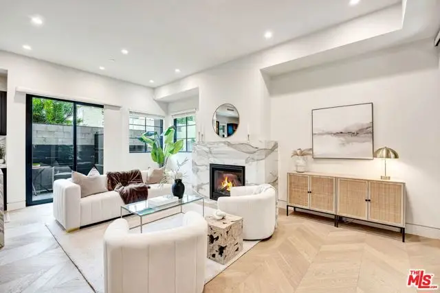 652 Huntley Drive #102, West Hollywood, CA 90069 - #1