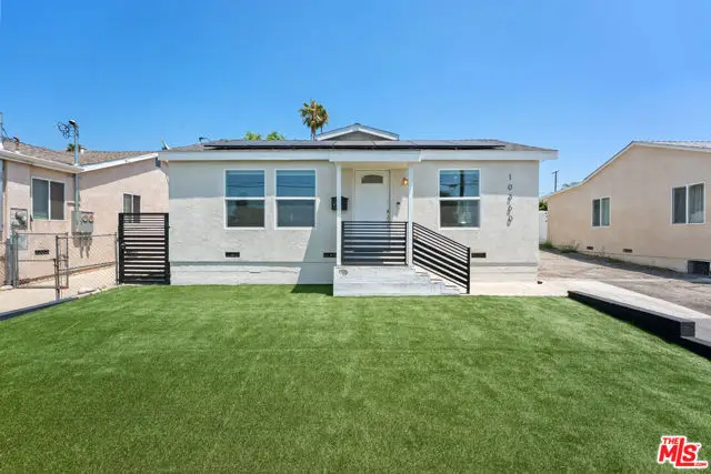 10360 Mcclemont Avenue, Tujunga, CA 91042 - #2