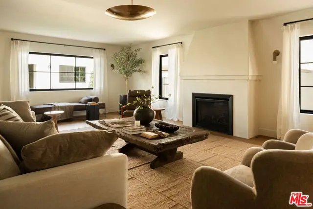 933 S Sycamore Avenue, Los Angeles, CA 90036 - #1