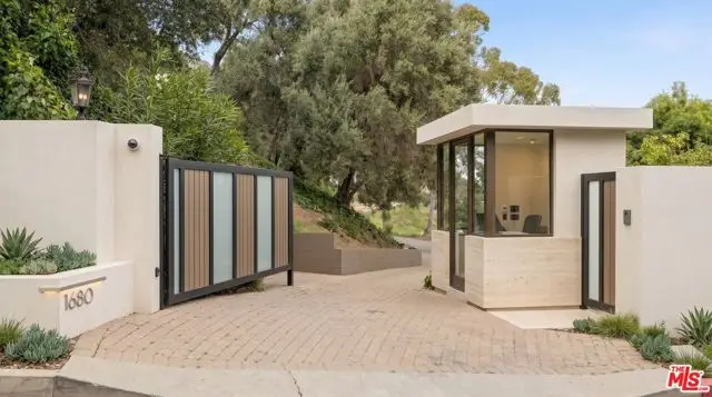1680 Alta Mura Road, Pacific Palisades, CA 90272 - #2