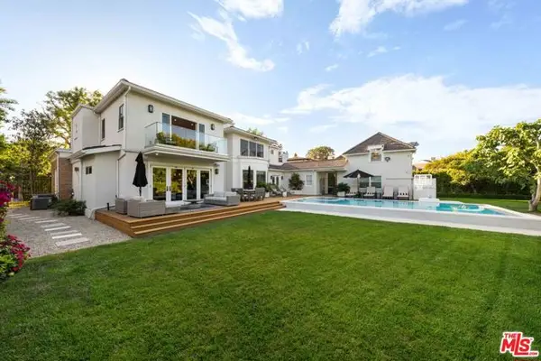 228 S Hudson Avenue, Los Angeles, CA 90004