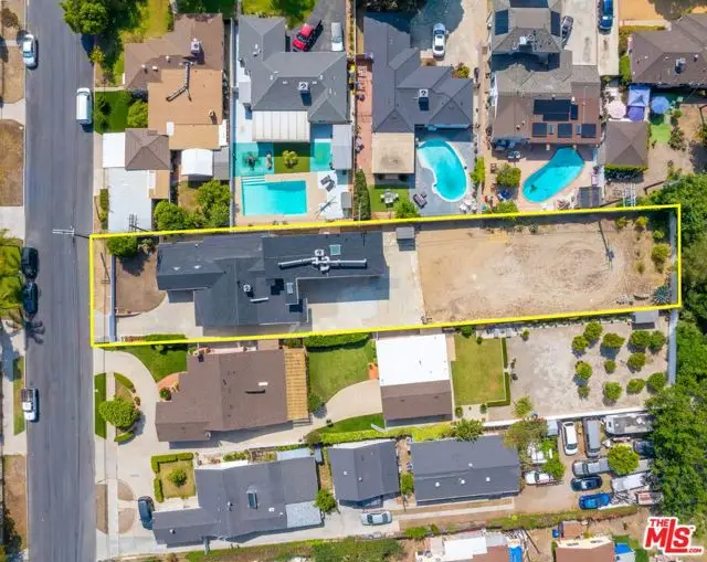 10741 Stagg Street, Sun Valley, CA 91352 - #2