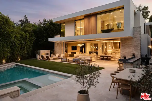 740 Warner Avenue, Los Angeles, CA 90024
