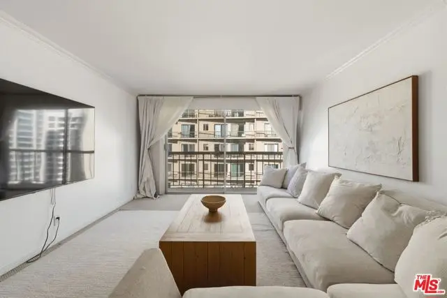 10751 Wilshire Boulevard #1206, Los Angeles, CA 90024 - #1