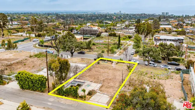 14619 Bestor Boulevard, Pacific Palisades, CA 90272 - #2