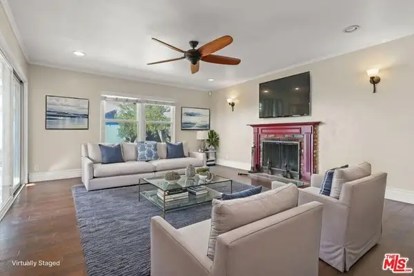 11641 Blythe Street, North Hollywood (los Angeles), CA 91605