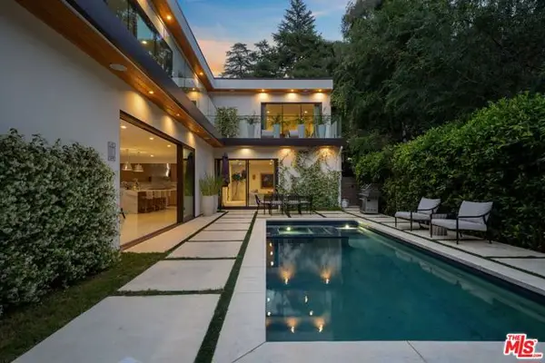 1884 Laurel Canyon Road, Los Angeles, CA 90046