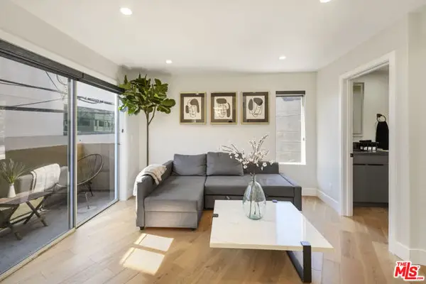 4139 Cahuenga Boulevard #106, North Hollywood (los Angeles), CA 91602
