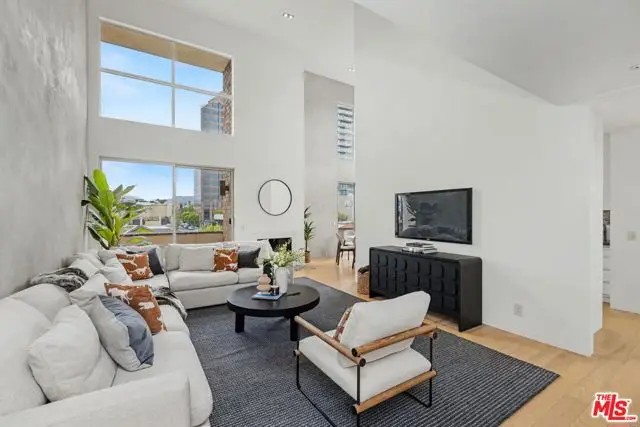1271 Granville Avenue #401, Los Angeles, CA 90025 - #1