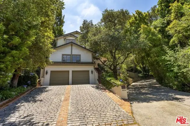 15938 Valley Vista Boulevard, Encino, CA 91436 - #3