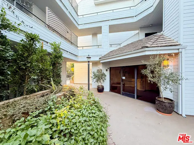 13331 Moorpark Street #233, Sherman Oaks, CA 91423 - #1