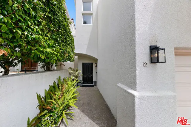 6435 Zumirez Drive #9, Malibu, CA 90265 - #3