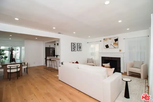 4068 Sutro Avenue, Los Angeles, CA 90008 - #2