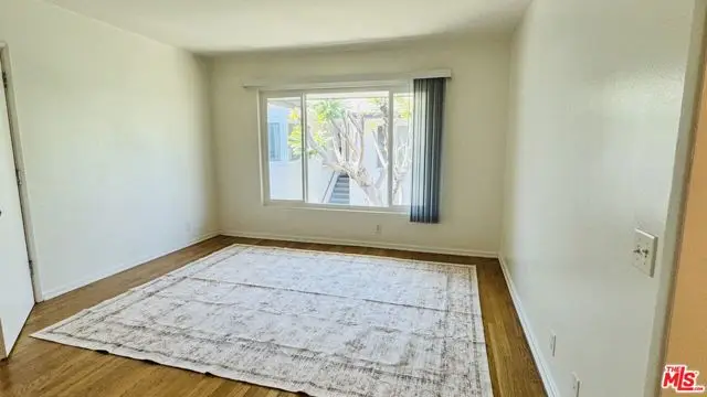 912 6th Street #8, Santa Monica, CA 90403 - #2