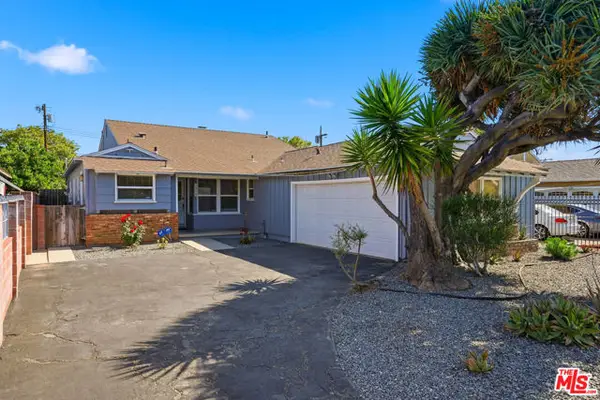 14718 Hart Street, Van Nuys (los Angeles), CA 91405