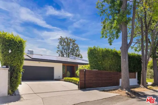 4426 Irvine Avenue, North Hollywood, CA 91602 - #1