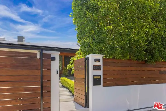 4426 Irvine Avenue, North Hollywood, CA 91602 - #2