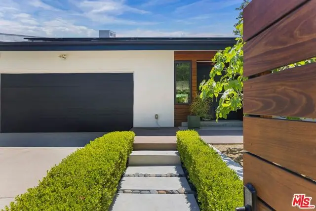 4426 Irvine Avenue, North Hollywood, CA 91602 - #3