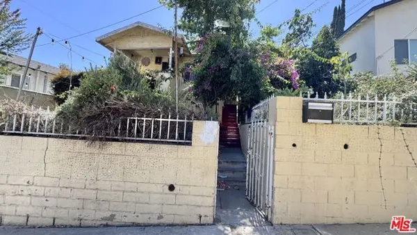 1065 N Gage Avenue, Los Angeles, CA 90063
