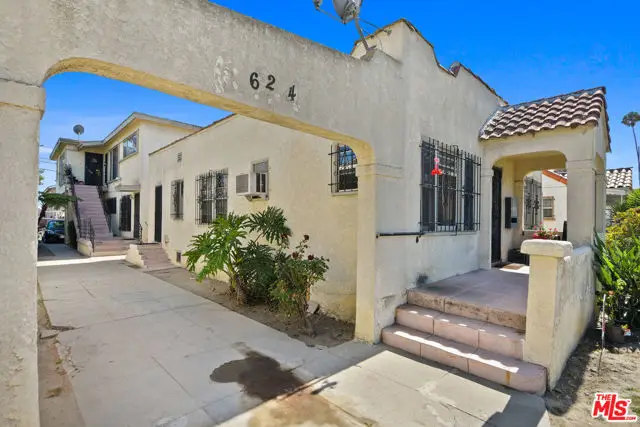 624 E 84th Street, Los Angeles, CA 90001 - #2
