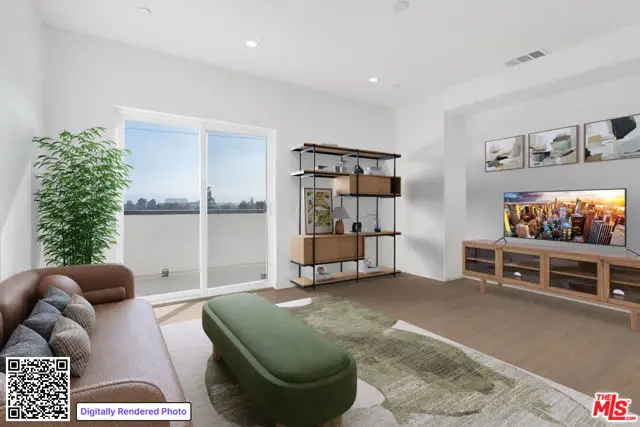 11222 W Lyon Lane #10, North Hollywood, CA 91606 - #3