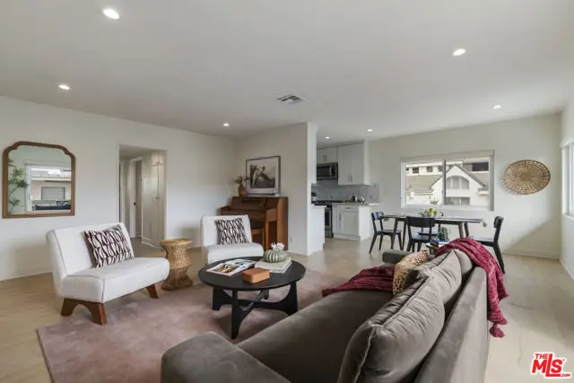 5055 Coldwater Canyon Avenue #219, Sherman Oaks, CA 91423 - #3