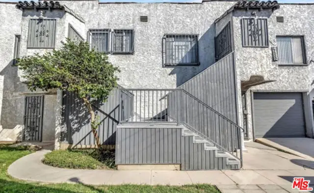 4430 Arlington Avenue, Los Angeles, CA 90043 - #2