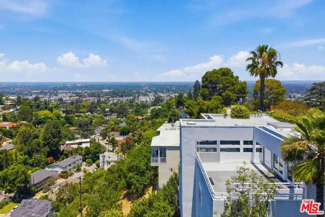 3811 Glenridge Drive, Sherman Oaks, CA 91423 - #2