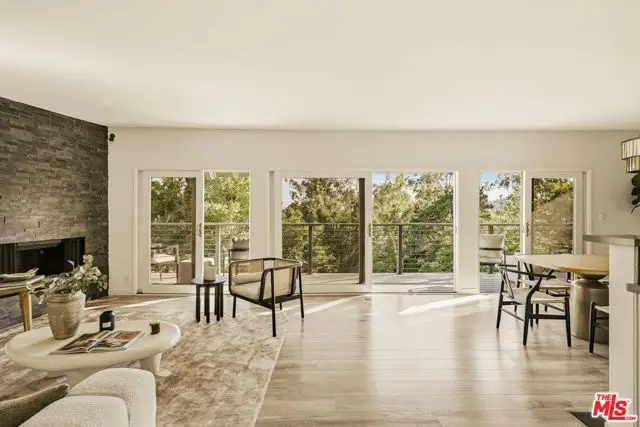 2753 La Cuesta Drive, Los Angeles, CA 90046 - #2