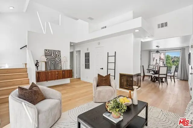 4347 Freedom Drive #A, Calabasas, CA 91302 - #3