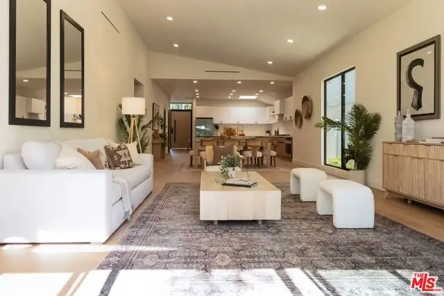 4631 Norwich Avenue, Sherman Oaks, CA 91403 - #3