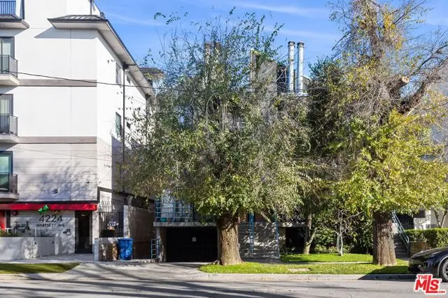 4218 Whitsett Avenue #4, Studio City, CA 91604 - #2