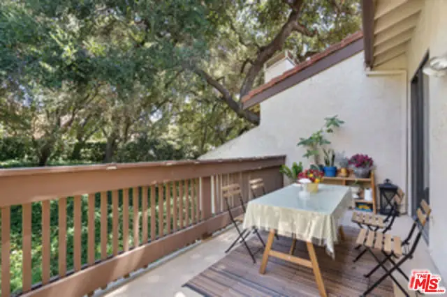 1114 Las Riendas Way, Pasadena, CA 91107 - #3