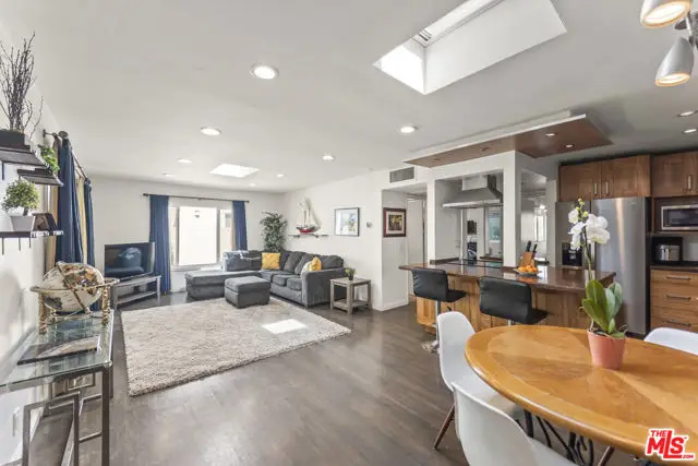 970 Palm Avenue #209, West Hollywood, CA 90069 - #3