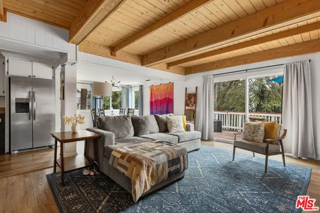 2595 Sunset Drive, Running Springs, CA 92382 - #2