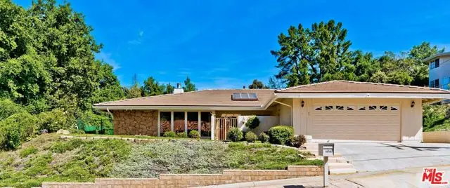 22525 Dardenne Street, Calabasas, CA 91302 - #2
