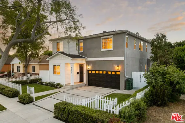 5571 W 82nd Street, Los Angeles, CA 90045