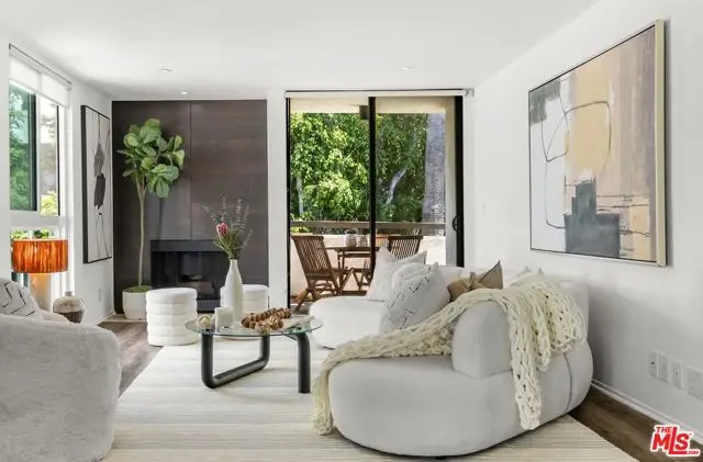 911 N Kings Road #321, West Hollywood, CA 90069 - #1