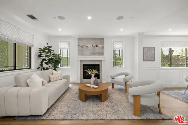 3043 Greenfield Avenue, Los Angeles, CA 90034 - #2