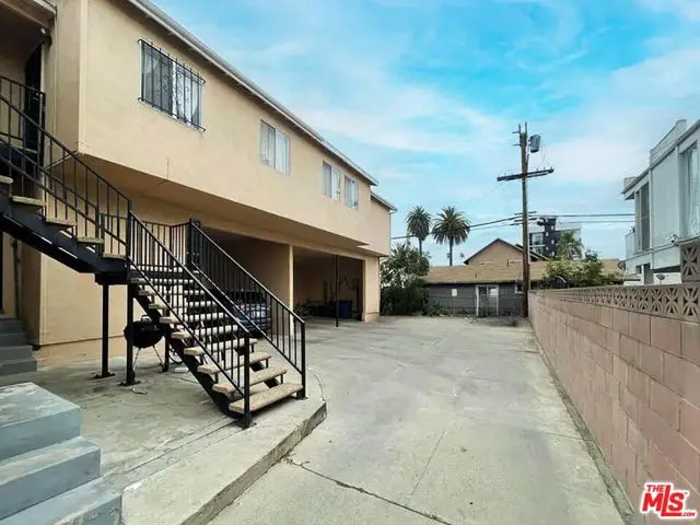 920 S Kenmore Avenue, Los Angeles, CA 90006 - #2