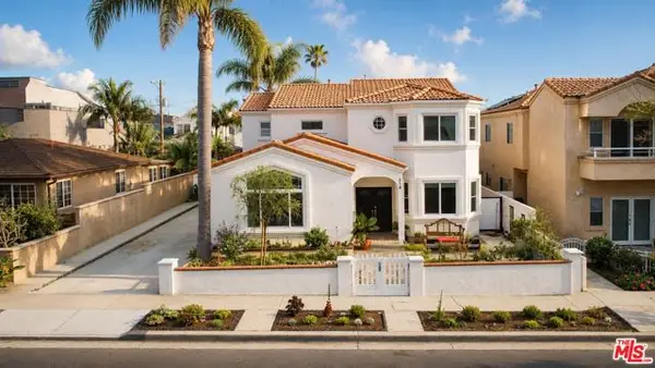 218 Indianapolis Avenue, Huntington Beach, CA 92648