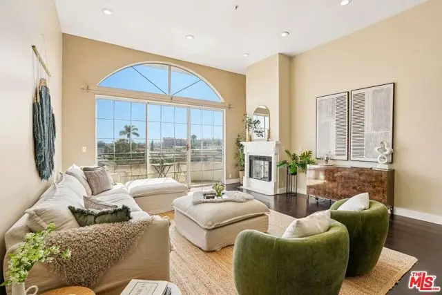 3535 Dunn Drive #4, Los Angeles, CA 90034 - #1