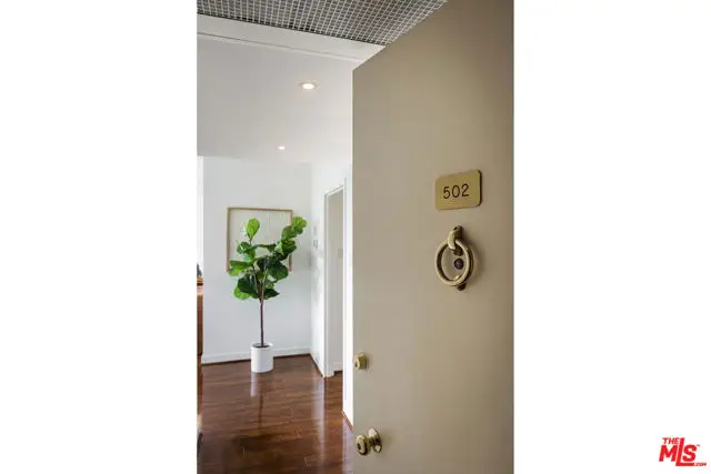 4411 Los Feliz Boulevard #502, Los Angeles, CA 90027 - #3