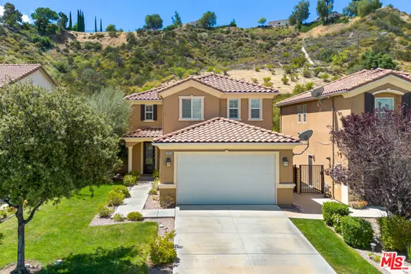 19850 Holly Drive, Santa Clarita, CA 91350