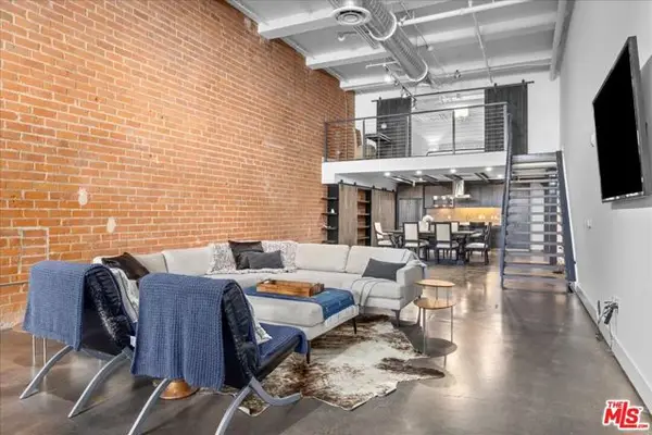120 S Hewitt Street #6, Los Angeles, CA 90012