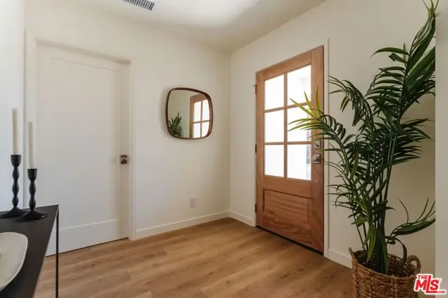 22060 Independencia Street, Woodland Hills, CA 91364 - #2