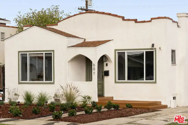 607 W 111th Place, Los Angeles, CA 90044 - #1