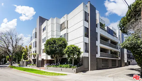1220 Roxbury Drive #302, Los Angeles, CA 90035