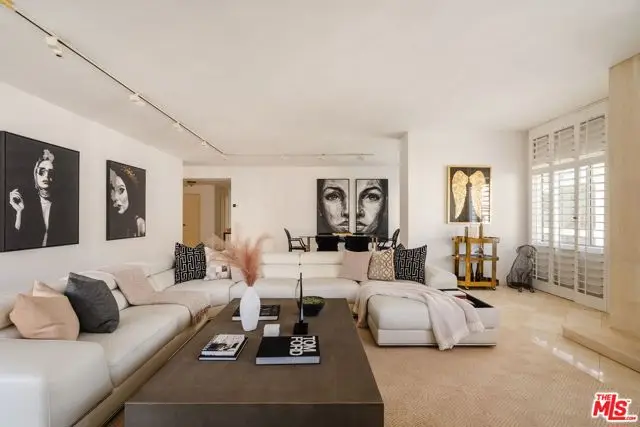 121 S Palm Drive #401, Beverly Hills, CA 90212 - #1