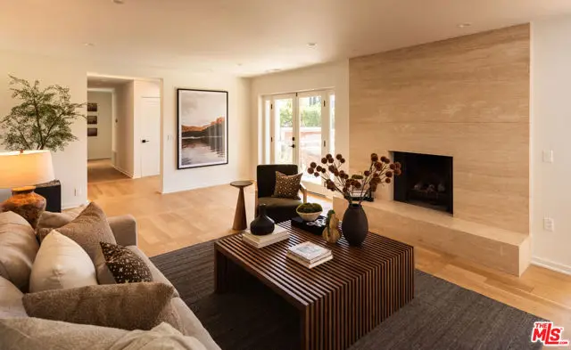8657 Metz Place, West Hollywood, CA 90069 - #3